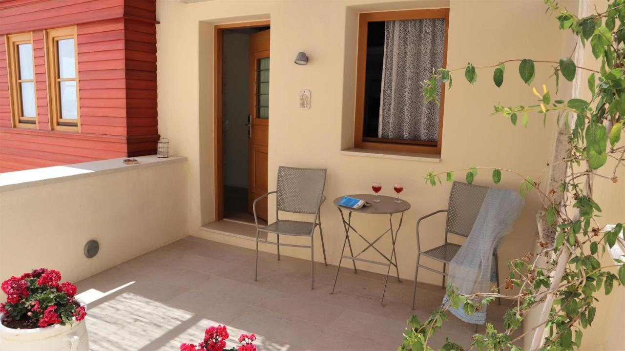 Veranda Rossa Suites Rethymno  Exterior photo