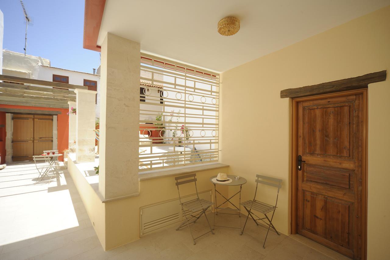 Veranda Rossa Suites Rethymno  Exterior photo