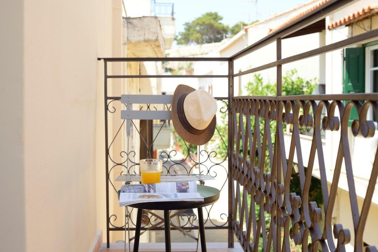Veranda Rossa Suites Rethymno  Exterior photo